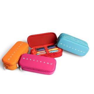 Astuccio 2 zip Monocromo - 21 x 5 x 9 cm - silicone/poliestere - colori assorti…